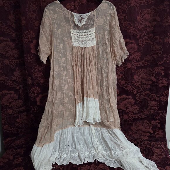 Magnolia Pearl Silk Embroiderer Dress Eyelet Lace in Dusky Peach Love Label - Picture 6 of 10